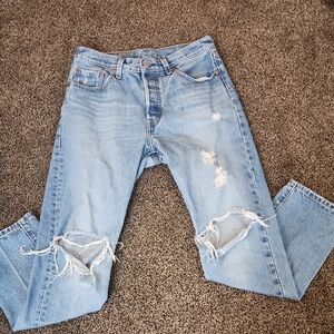 Levi's Light Blue Distressed Women's Straight Leg Jeans